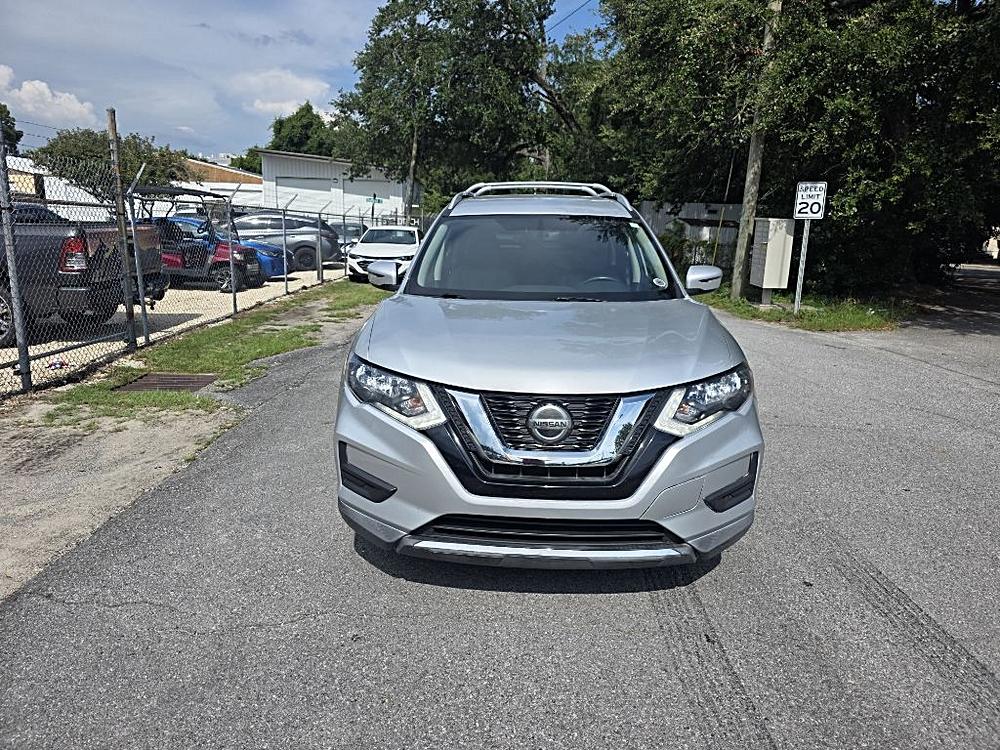 2018 Nissan Rogue FWD SV